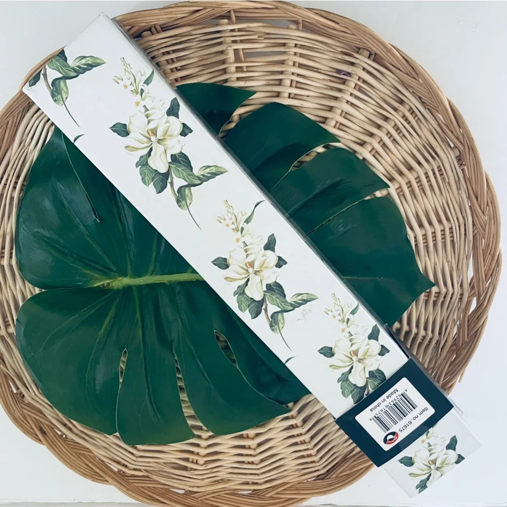 Magnolia Scented Drawer Liners Set of six sheets NWT